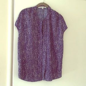 Cap sleeve shirt - L